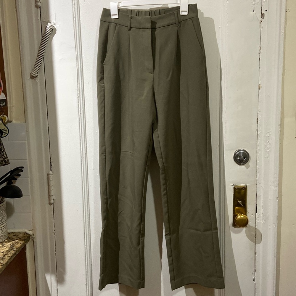 Old Navy Extra High-Waisted Taylor Wide-Leg Trouser Pants: Size M, Tall